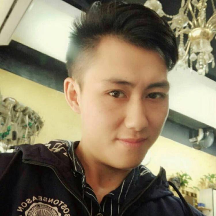 梁广奕的照片
