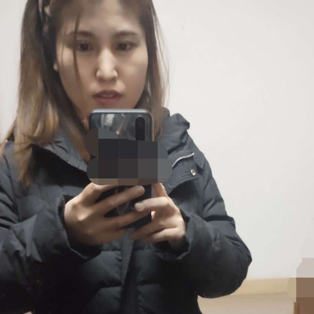 帆布鞋爱碧蓝的照片