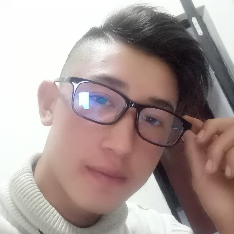 马铭浩的照片
