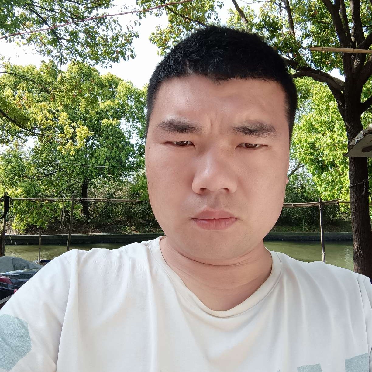 琉璃深拥顺心的照片
