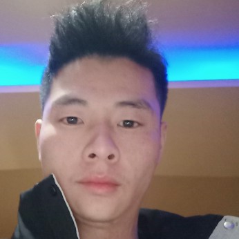 周银的照片