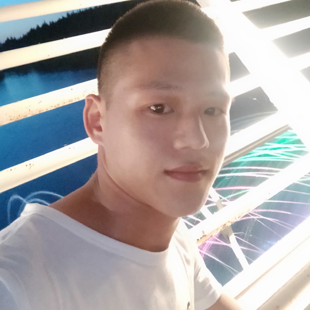 火星上踢女王的照片