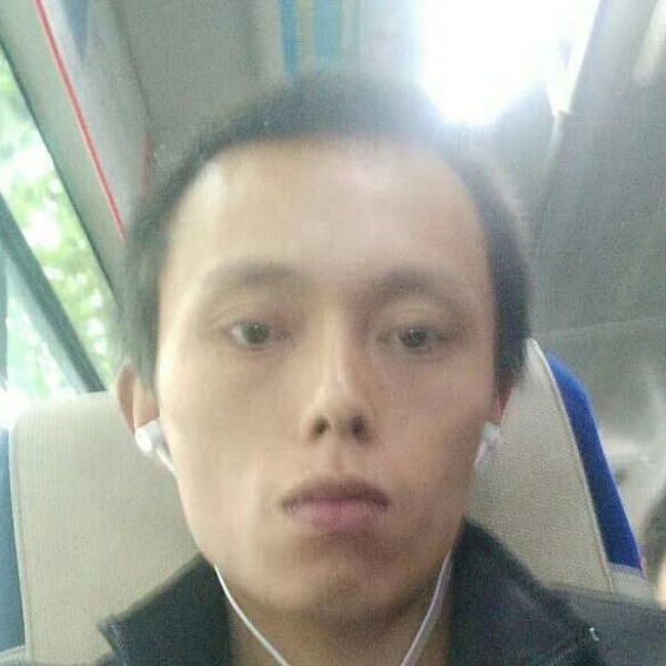 郑锦培的照片