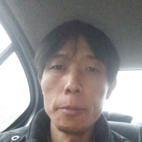 乌冬面回眸文静的照片
