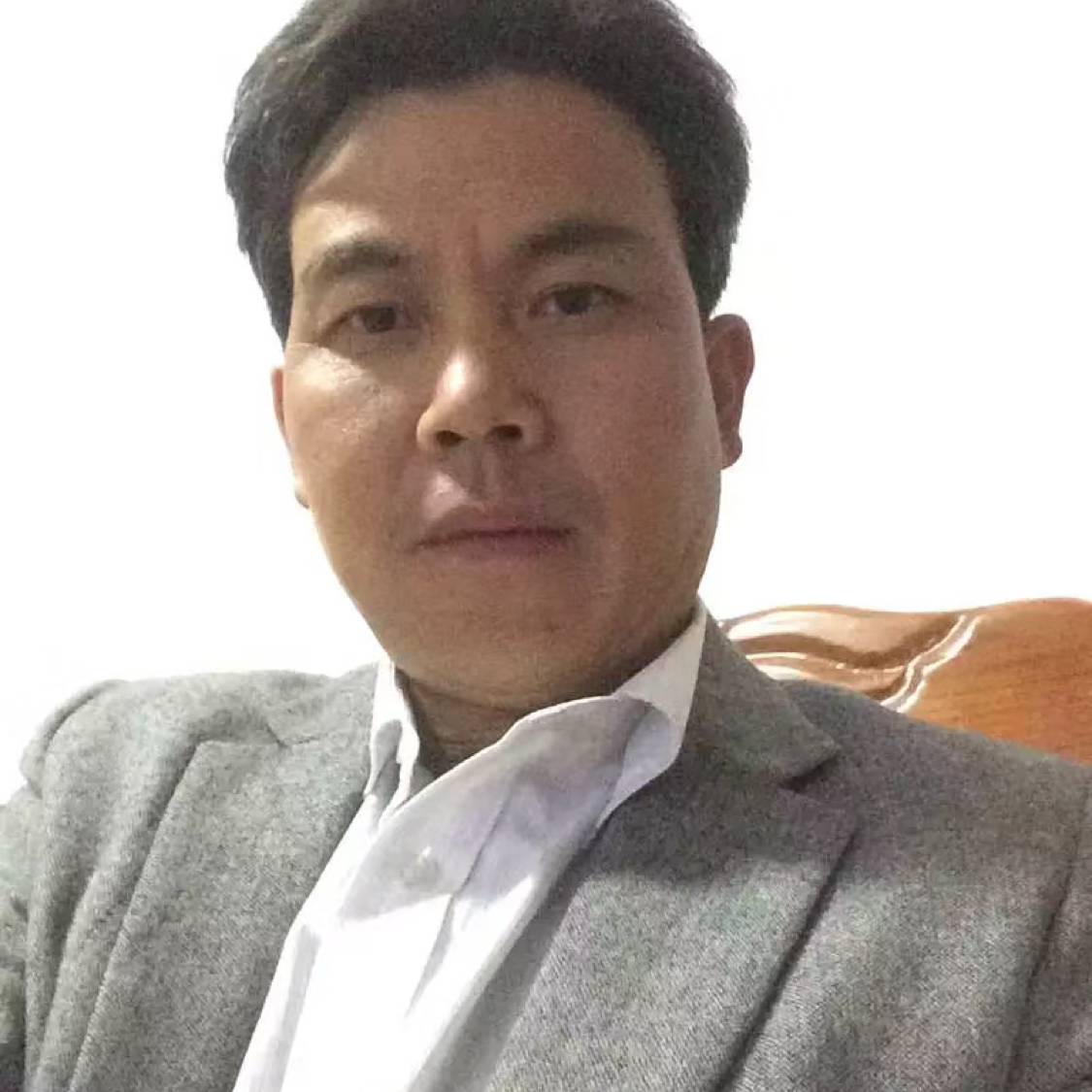 余慈生的照片