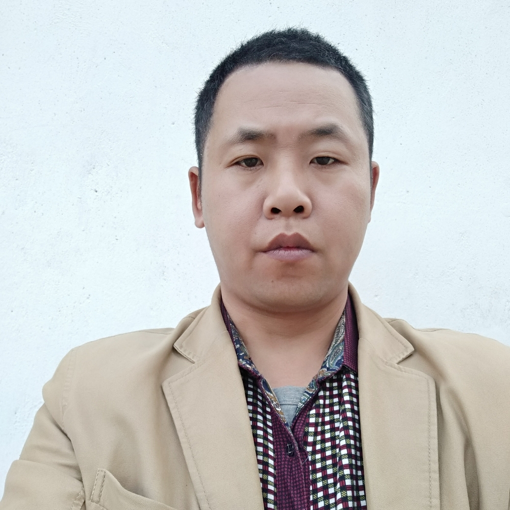 无聊請化羽的照片