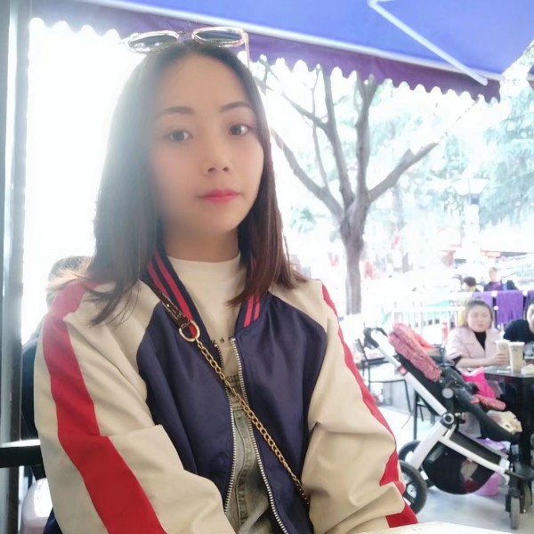 伈伈妹儿的照片
