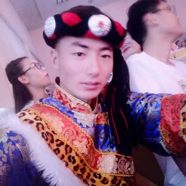 Vagary的照片