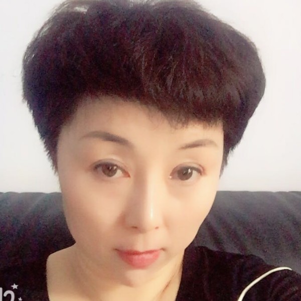 自由发箍的照片