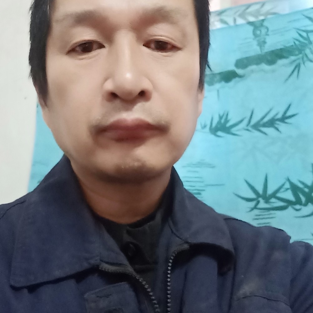 芮能进的照片