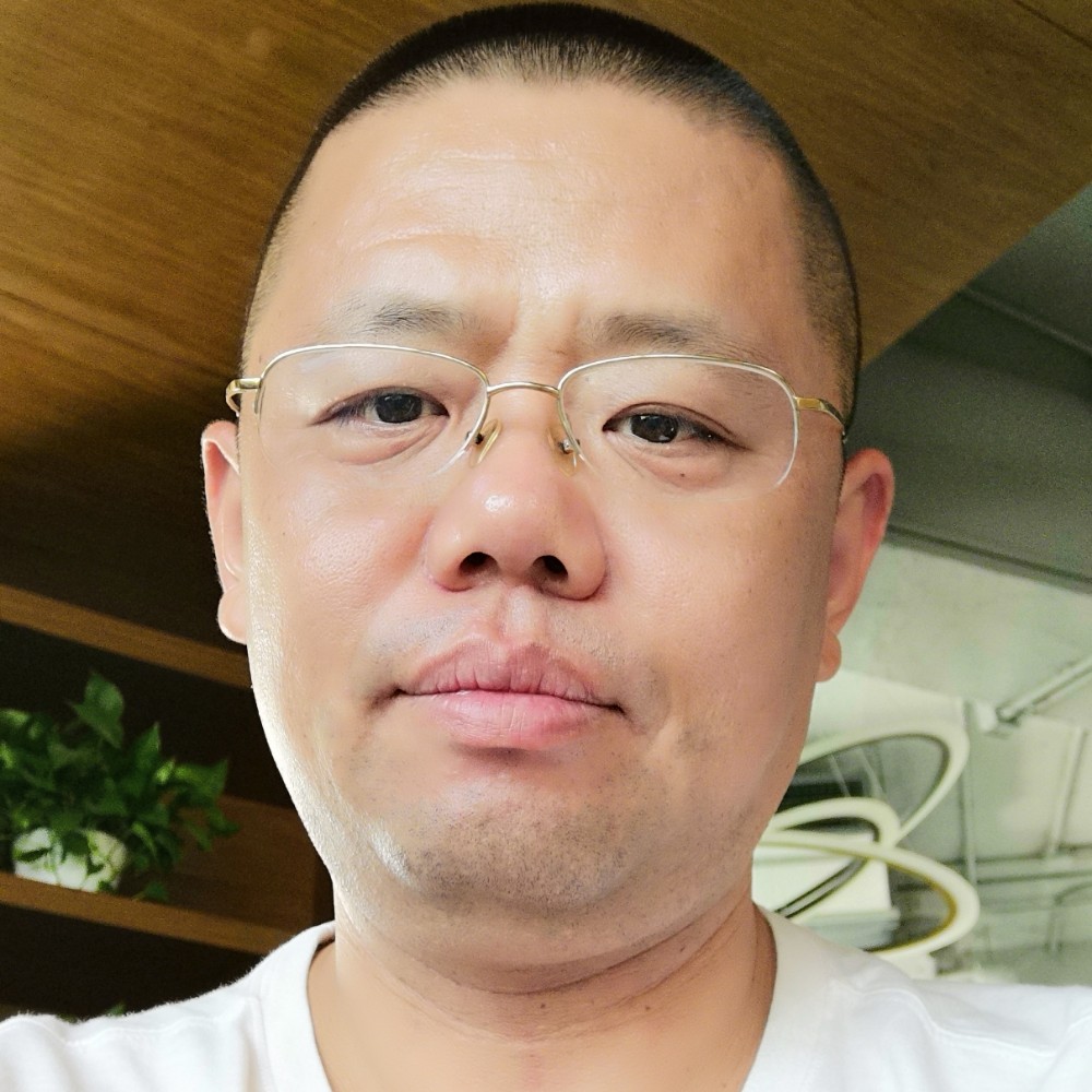 淡淡拾忆路灯的照片
