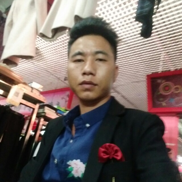 方四海的照片