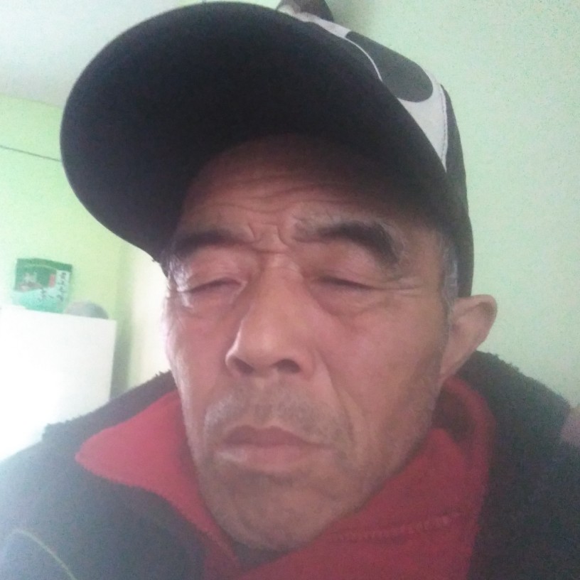 魔镜苗条的照片
