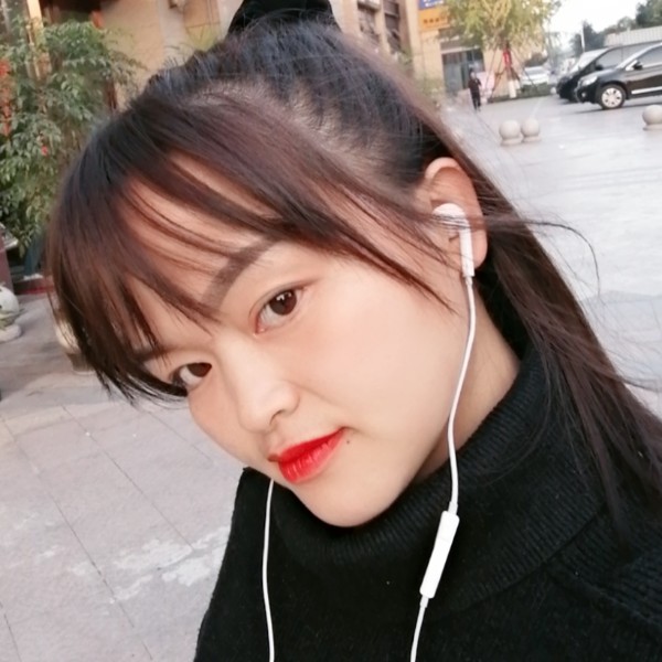 陈夭夭的照片