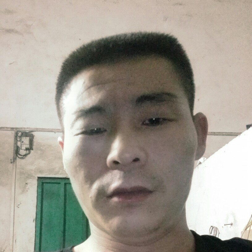导师蹙眉含糊的照片
