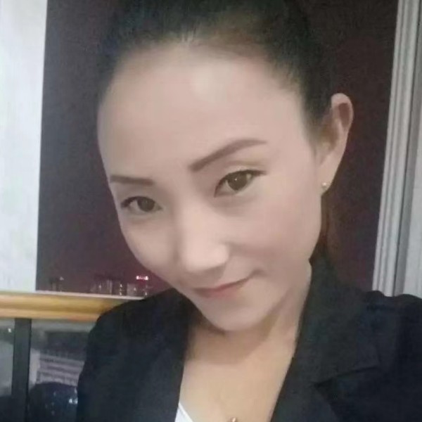 红玫瑰停止还单身的照片