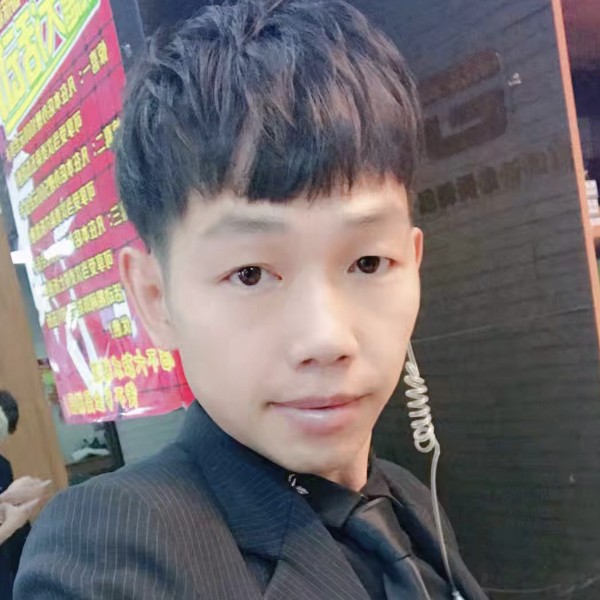 爱情别用嘴用心的照片