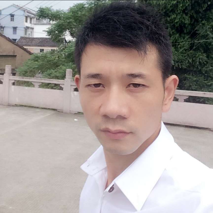 泪痕残断的照片