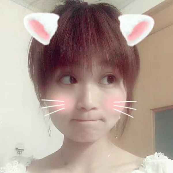 清秀邂逅跳跳糖的照片
