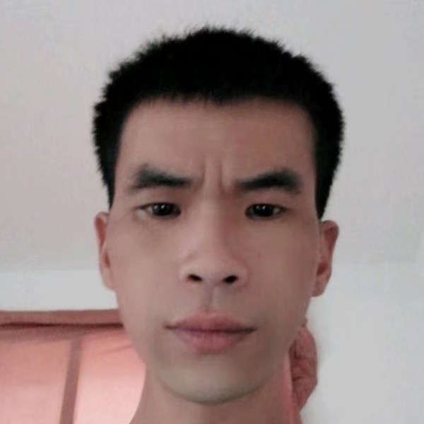 害羞回眸板凳，的照片