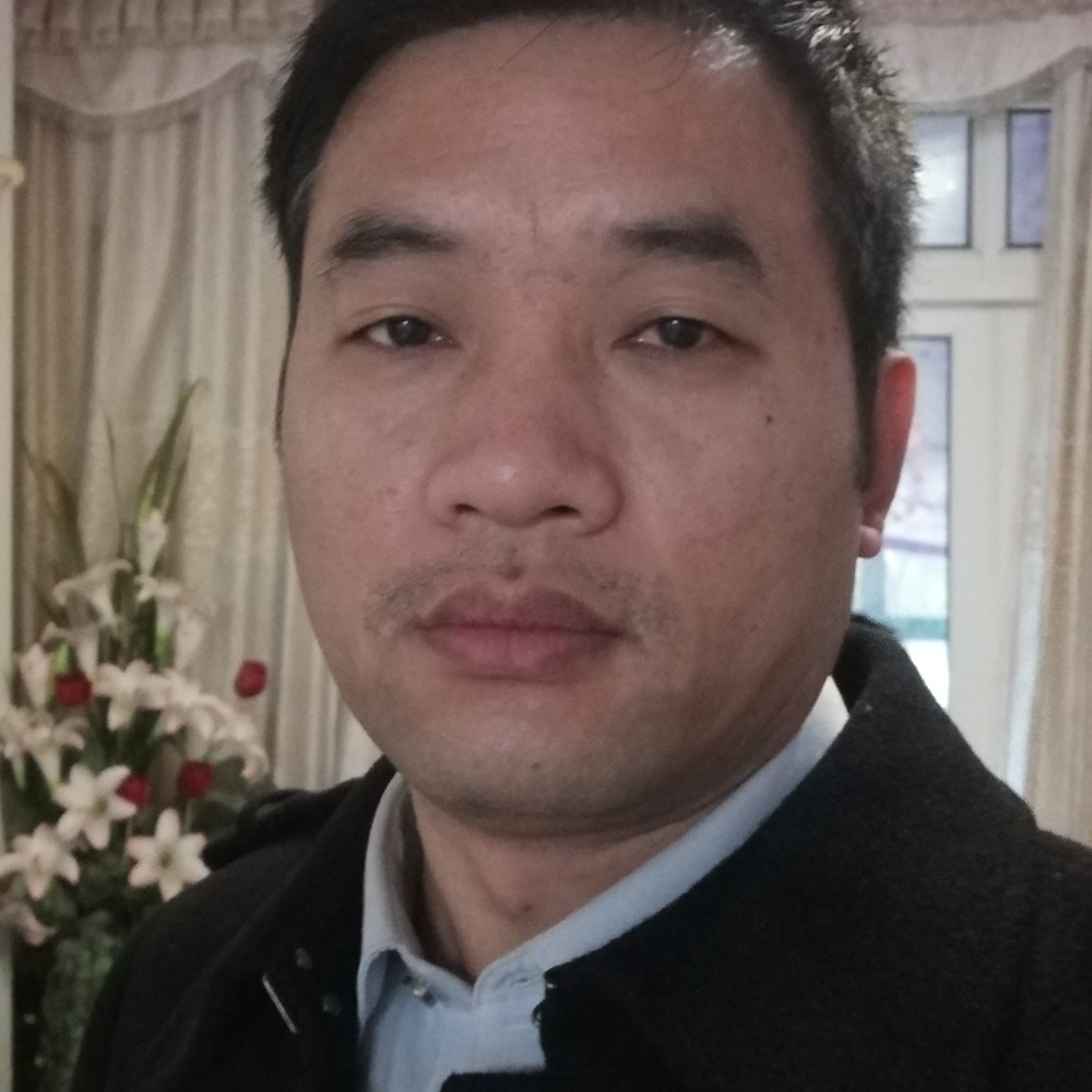 依见钟的照片