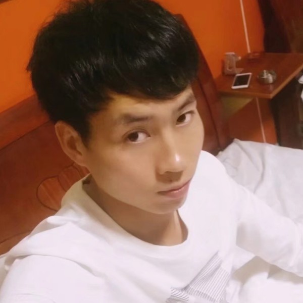 路灯和留胡子的照片