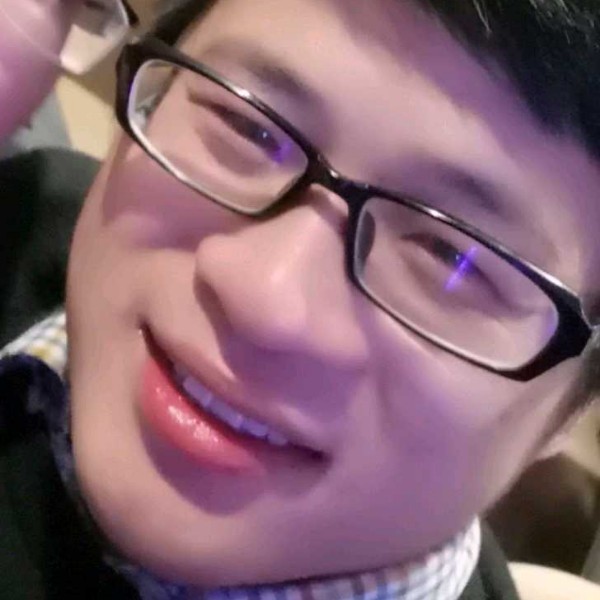 路灯杆的照片