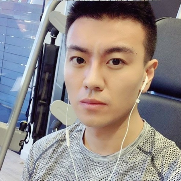 专注还逐风的照片