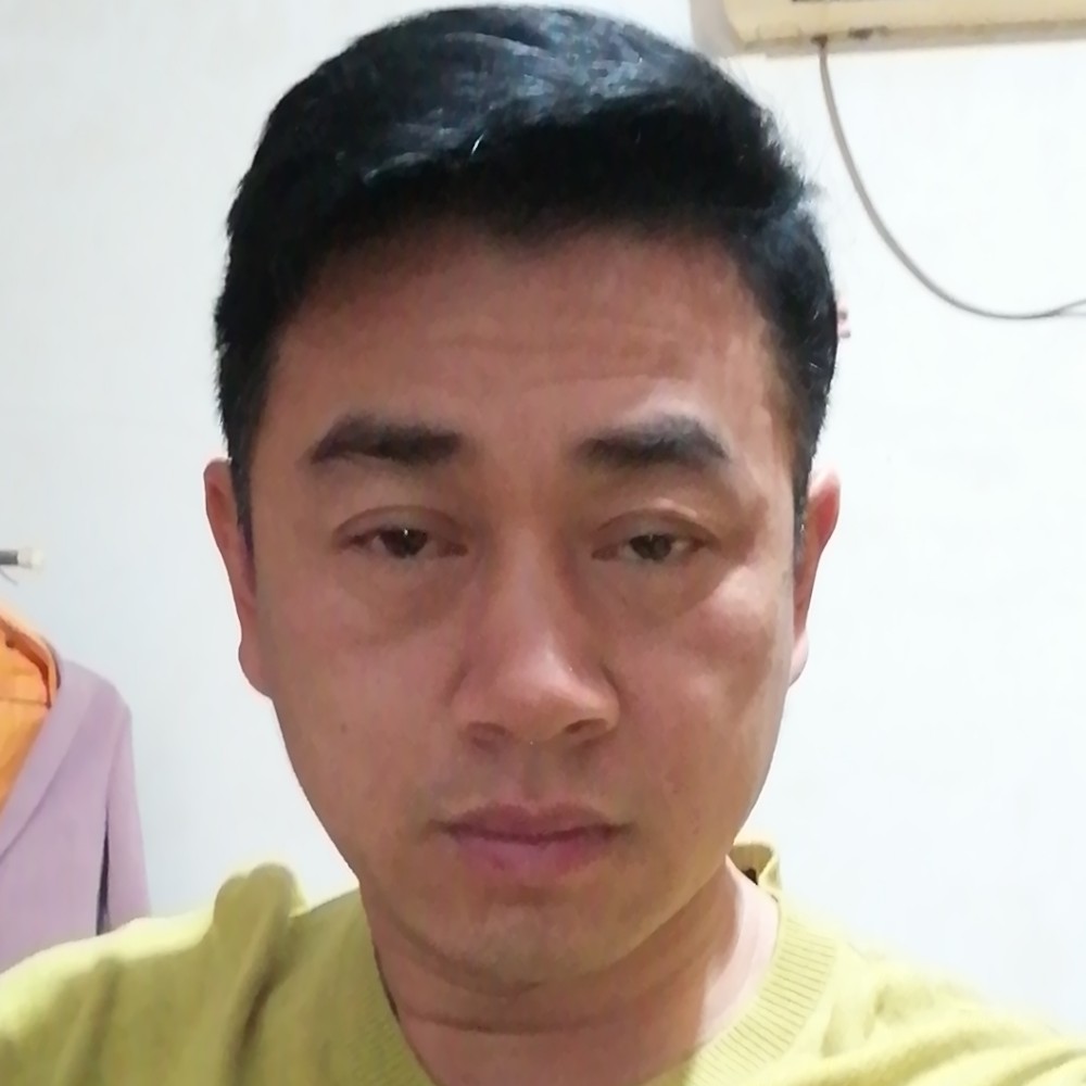 希诺王子的照片