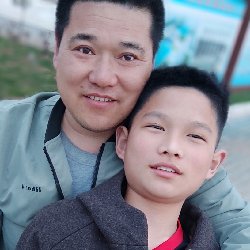 李大松的照片