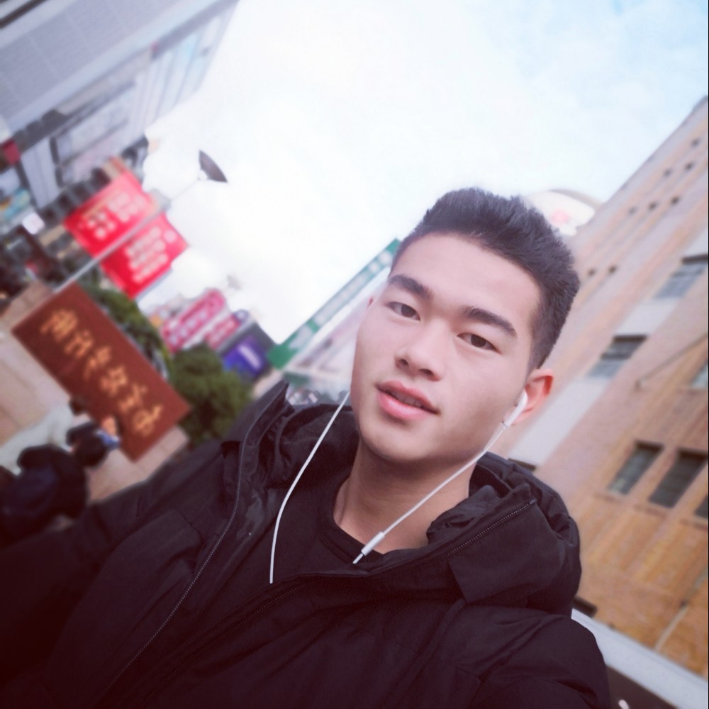 尘宵迎沉默的照片