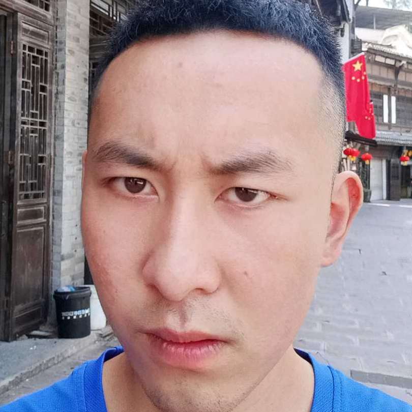 童星璀璨星空的照片
