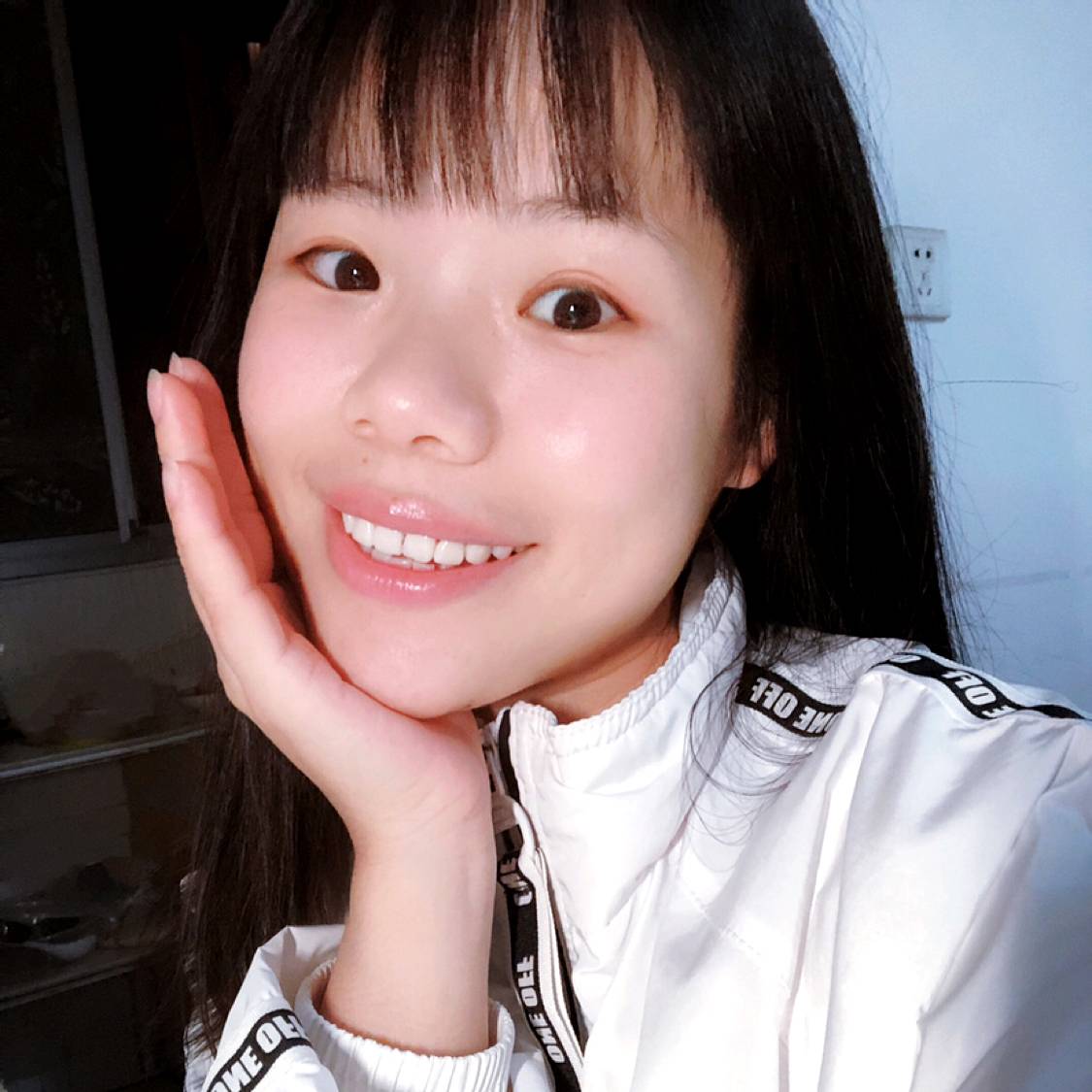 破壳的照片