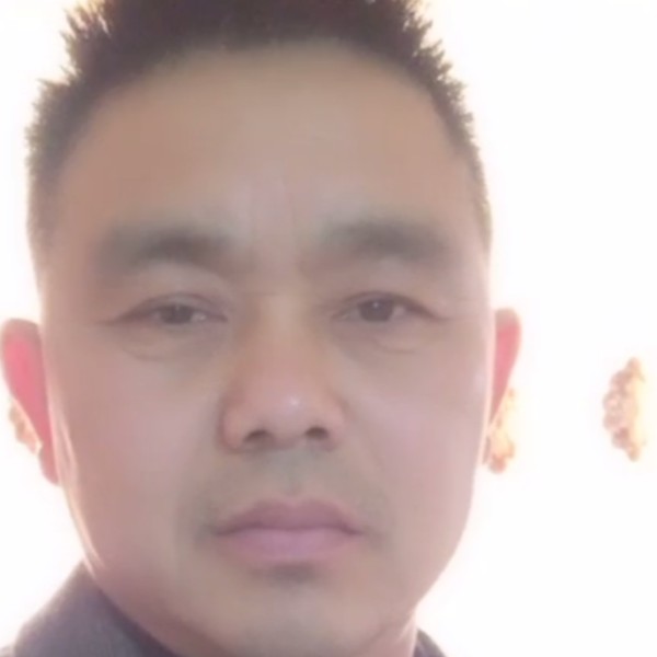 追寻深拥西牛的照片