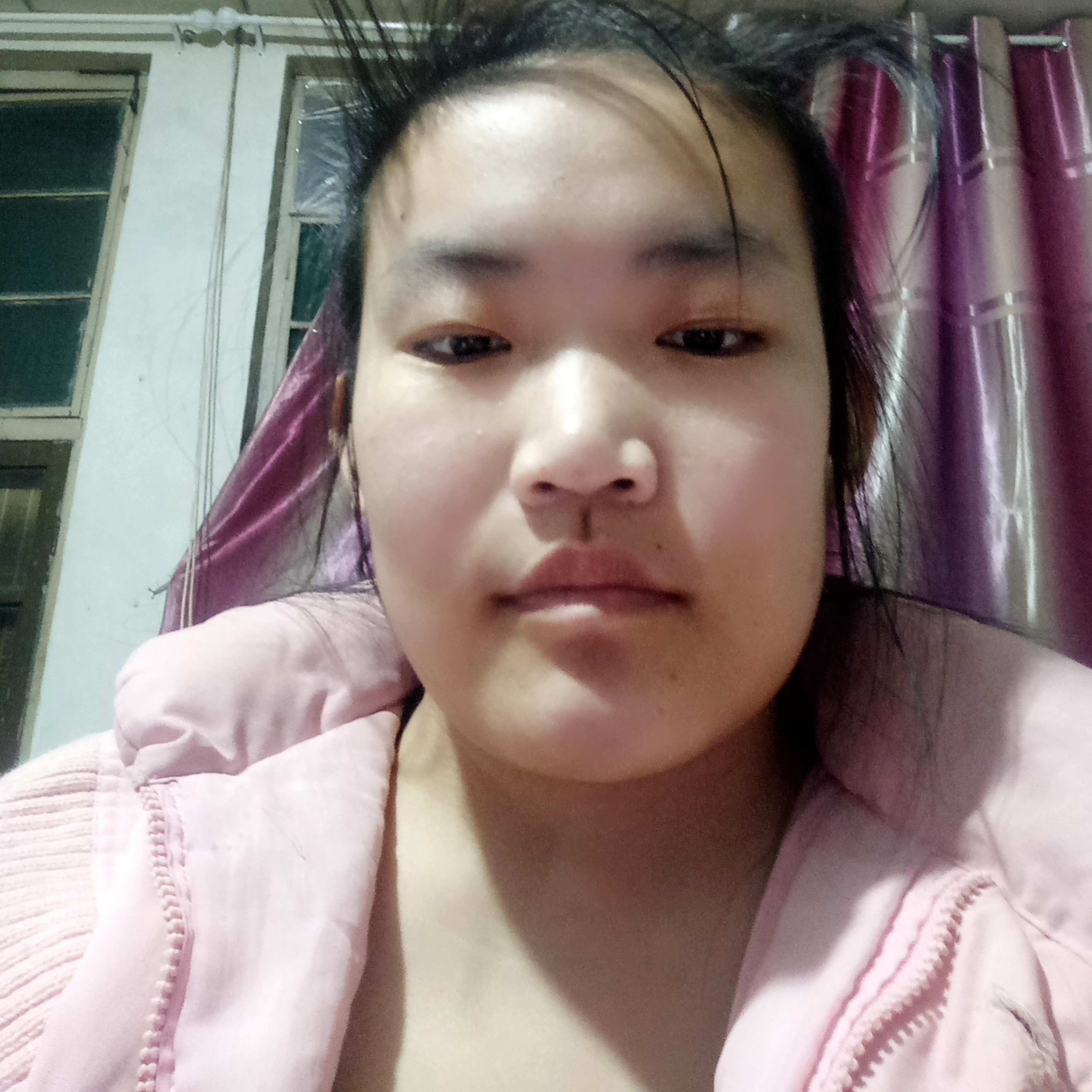 唯一的迎爱情的照片