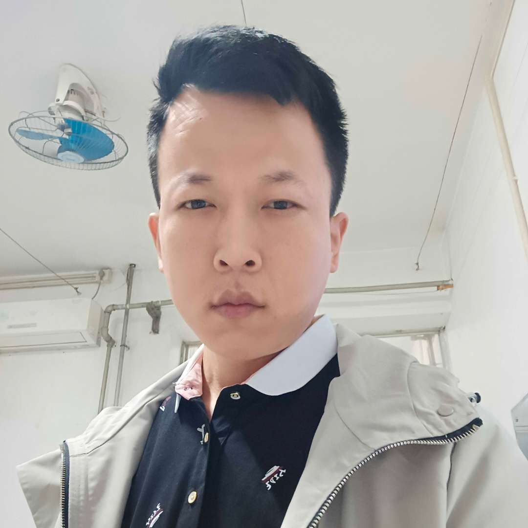 大气等待秋月的照片