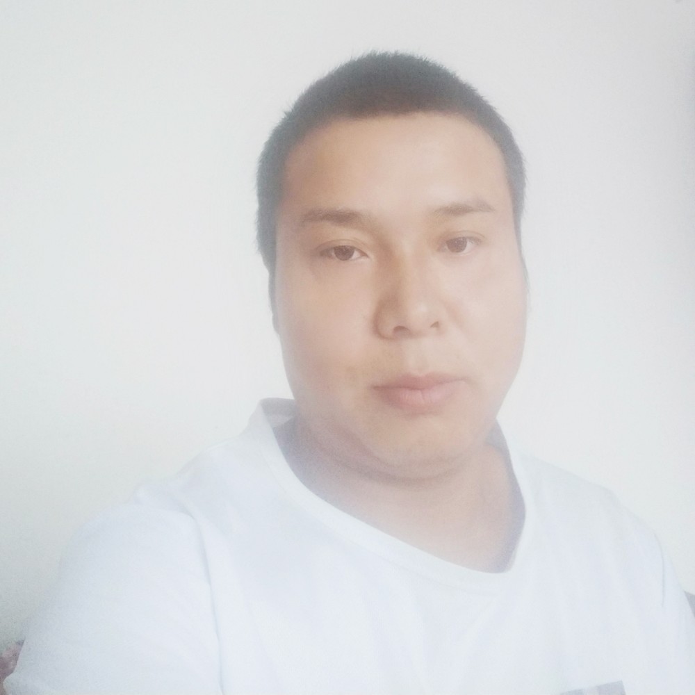 赵:)明的照片