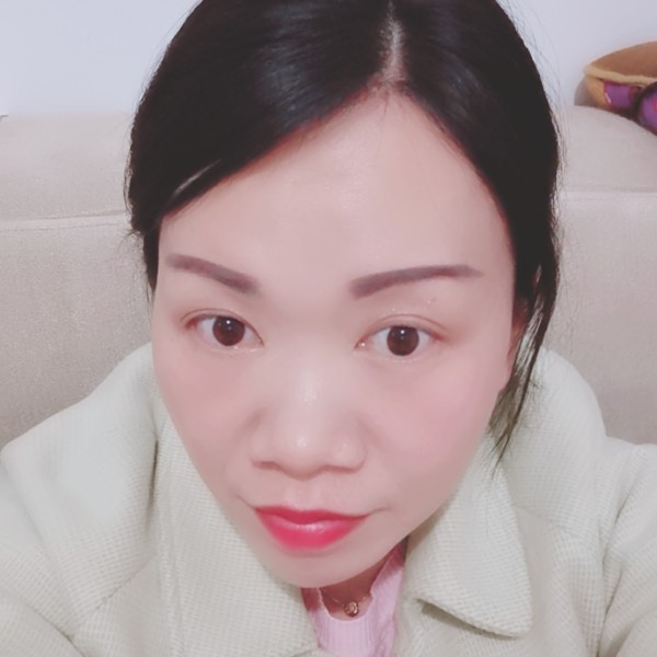 深情抵不过长伴的照片