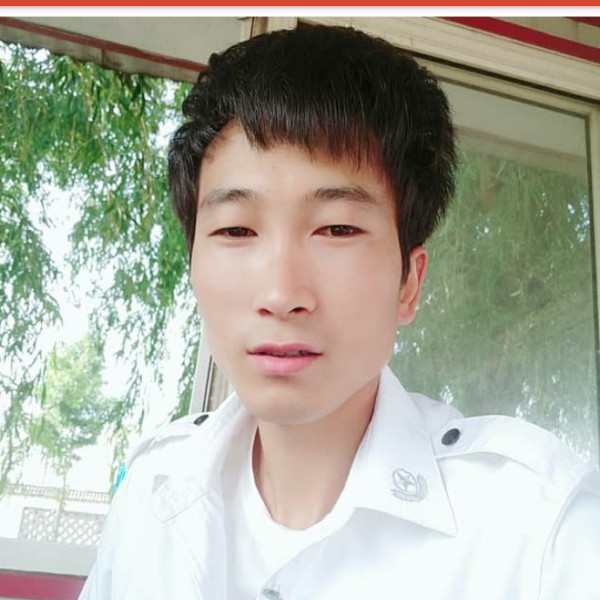淡然红牛的照片
