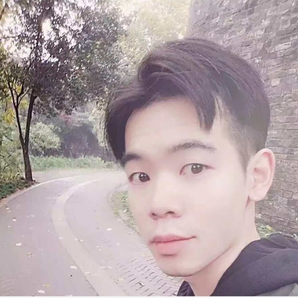 Rui72的照片