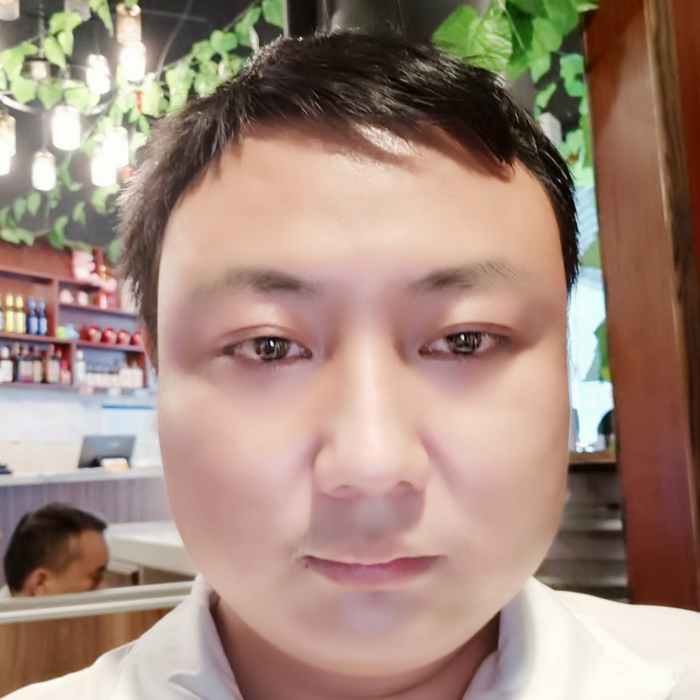 万俊1的照片
