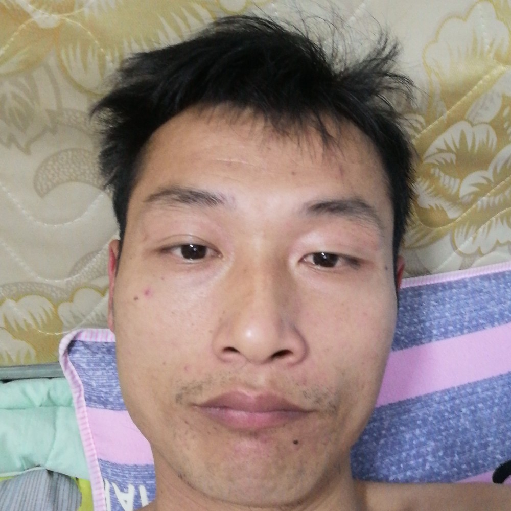 保温杯爱恋哭泣的照片