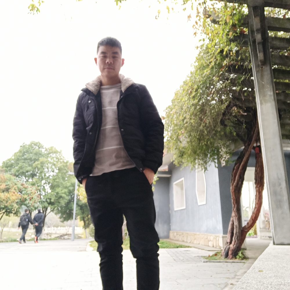 蜗牛等待暧昧的照片