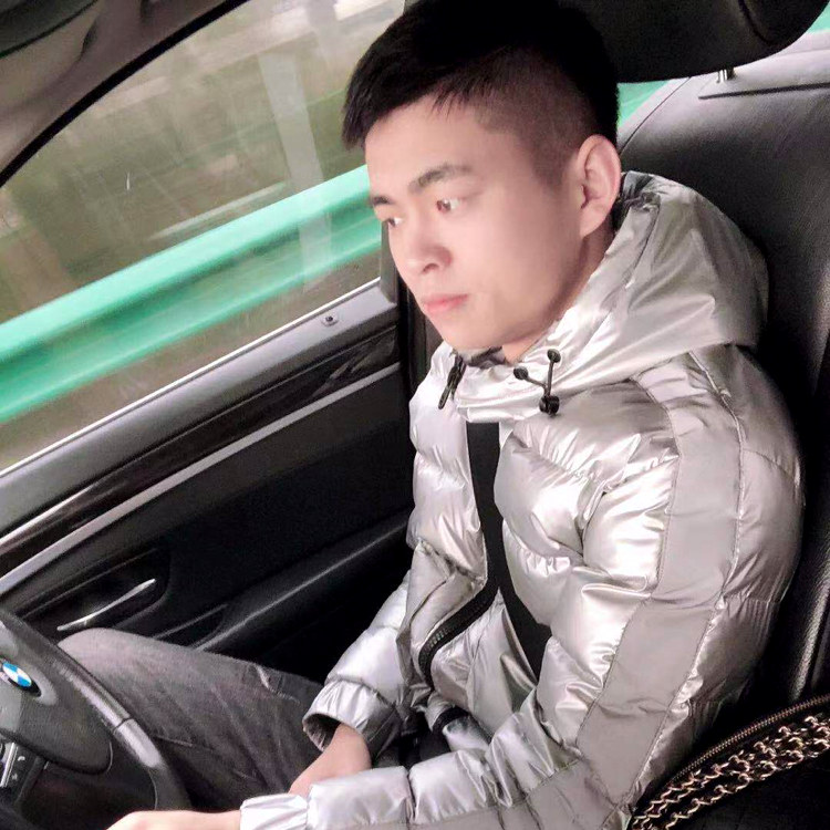 崔先生，的照片