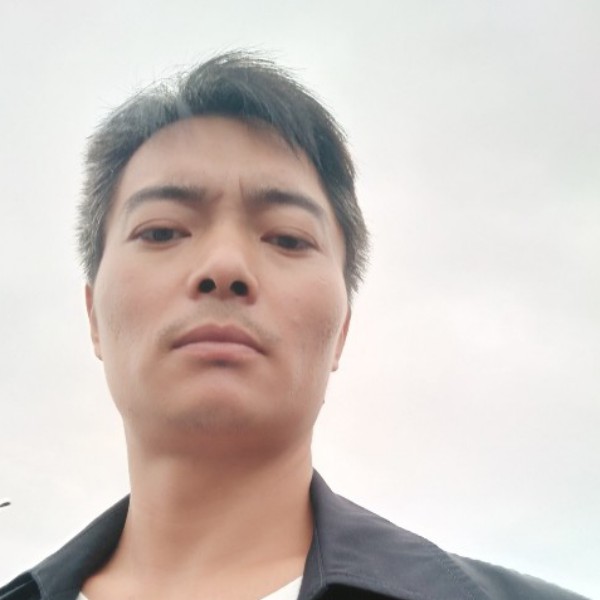 陆长俊的照片