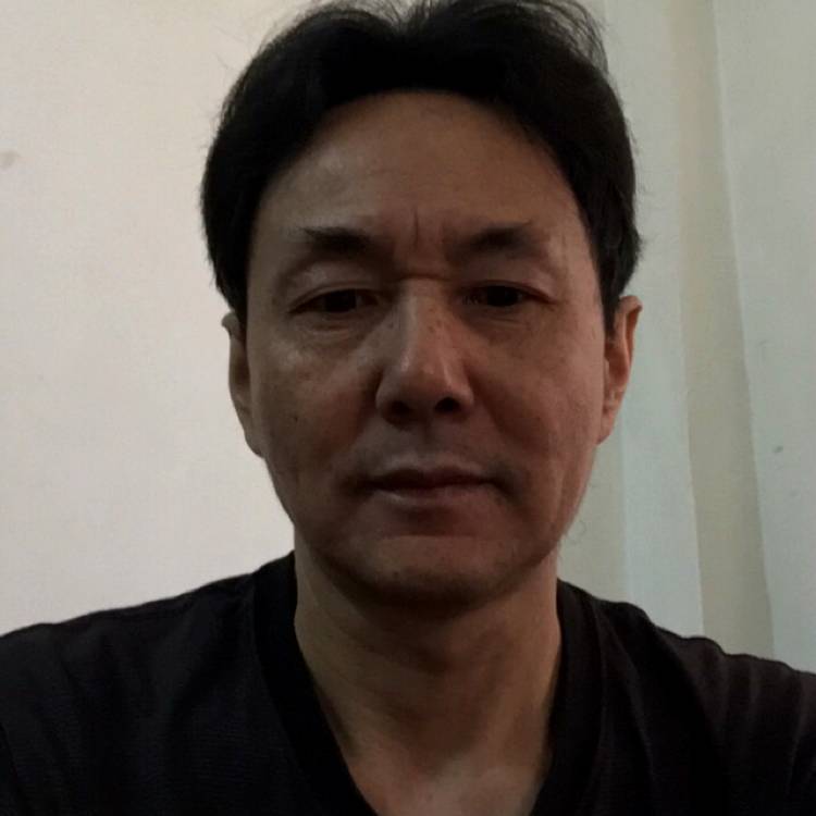 钢笔爱简单大叔的照片