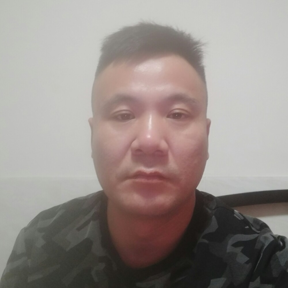 微凉无情的照片