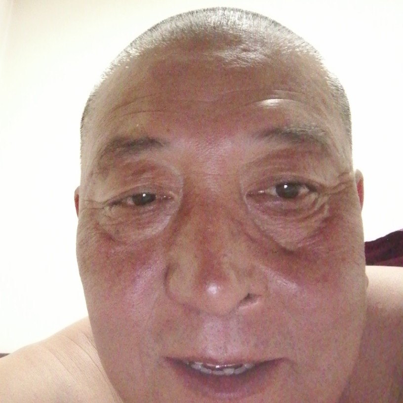 直率方黑米的照片