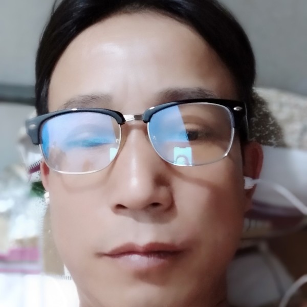 曾庆元的照片