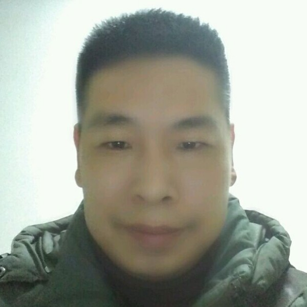 搞笑大树的照片